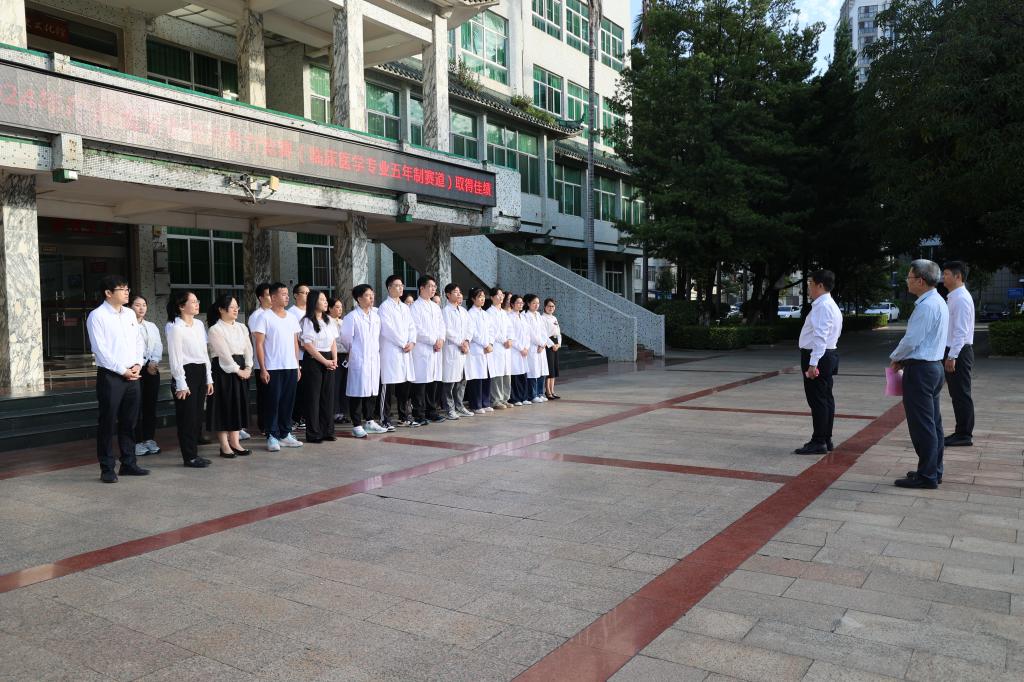 英国上市公司365