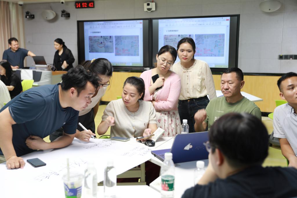 英国上市公司365