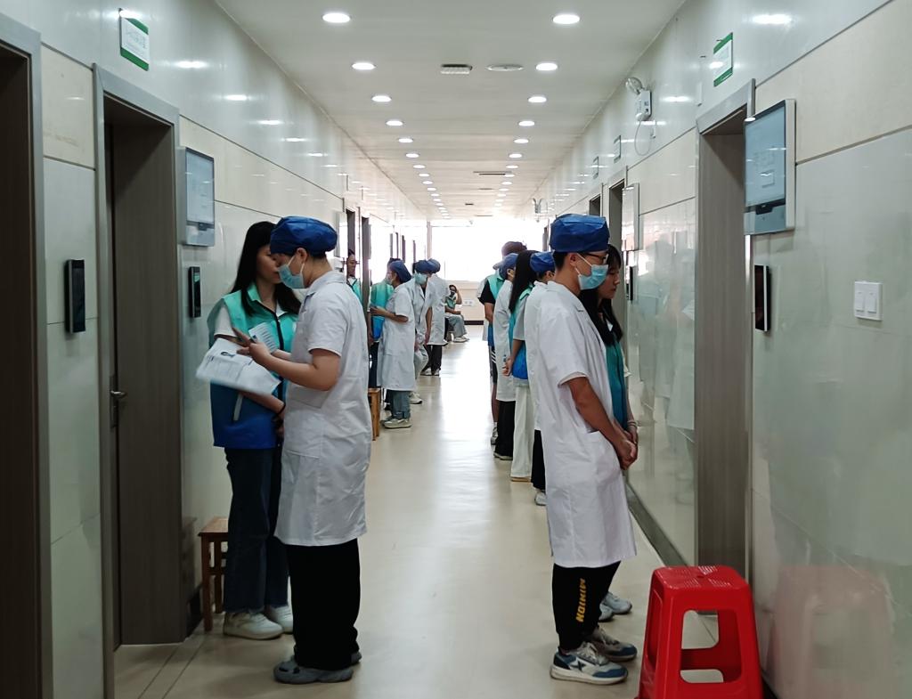 英国上市公司365