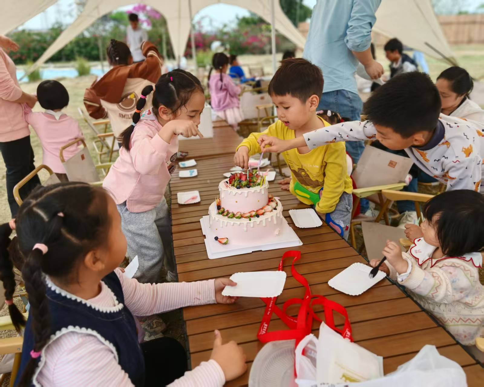 英国上市公司365